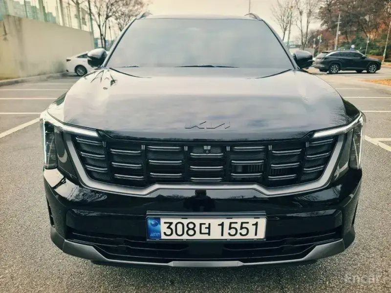 2024 Kia Sorento с пробегом 19 700 км