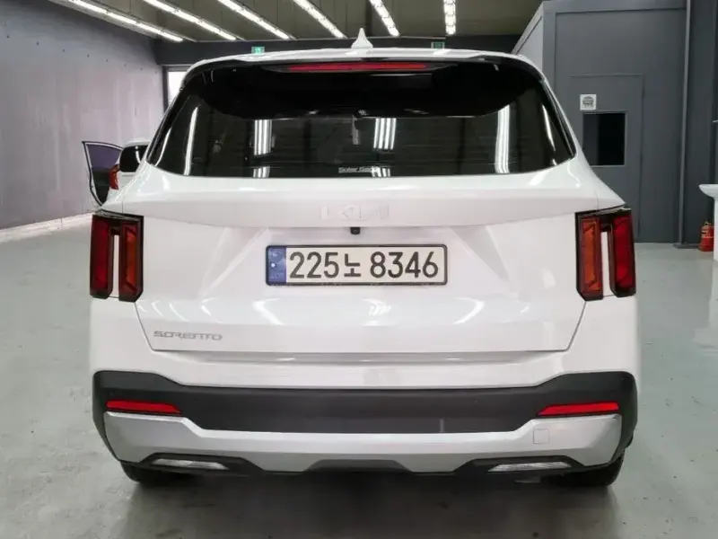 2023 Kia Sorento с пробегом 71 000 км