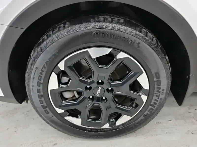 2023 Kia Sorento с пробегом 71 000 км