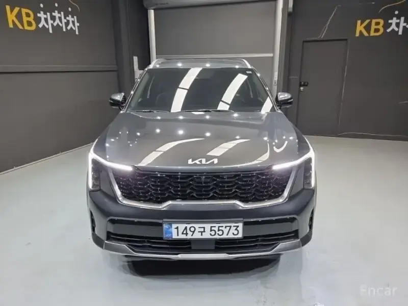 2024 Kia Sorento с пробегом 52 300 км