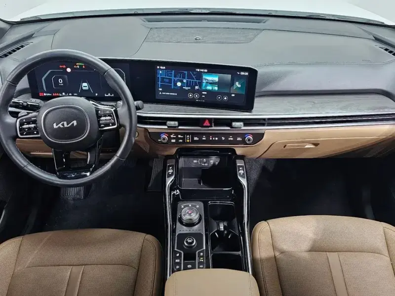 2024 Kia Sorento с пробегом 17 740 км