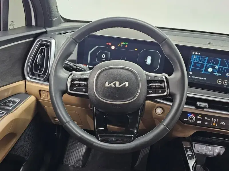 2024 Kia Sorento с пробегом 17 740 км