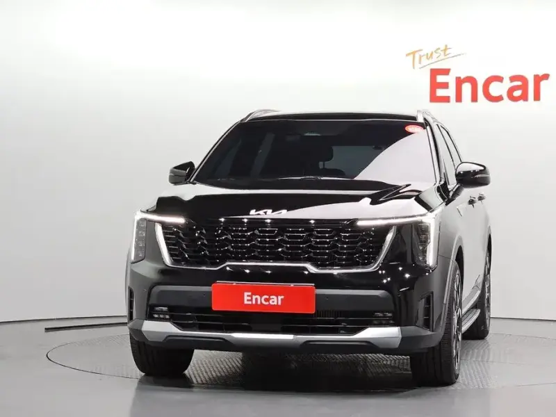 2023 Kia Sorento с пробегом 8 507 км