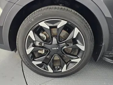 2023 Kia Sorento с пробегом 8 507 км