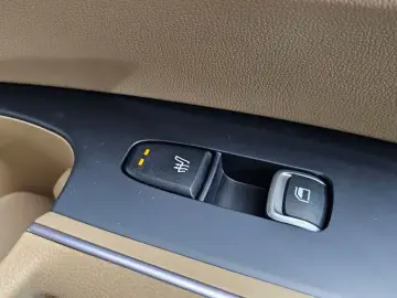 2023 Kia Sorento с пробегом 8 507 км