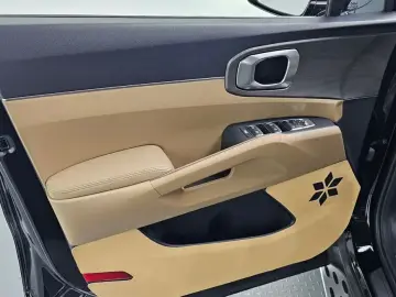 2023 Kia Sorento с пробегом 8 507 км