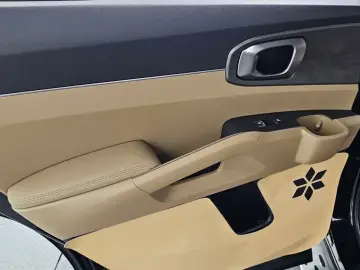 2023 Kia Sorento с пробегом 8 507 км