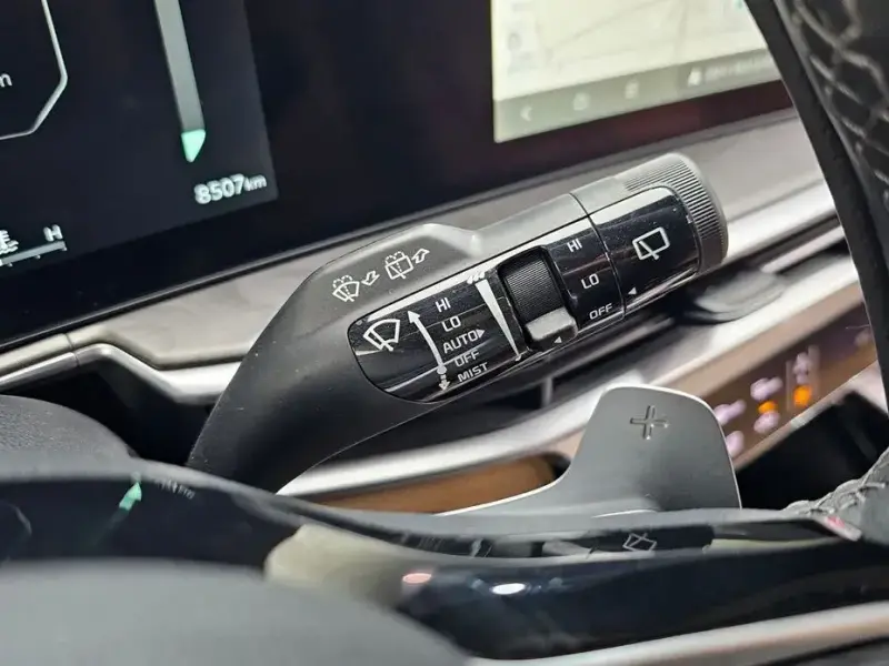2023 Kia Sorento с пробегом 8 507 км