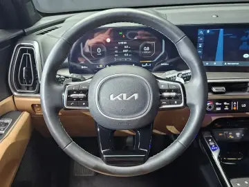 2024 Kia Sorento с пробегом 38 566 км
