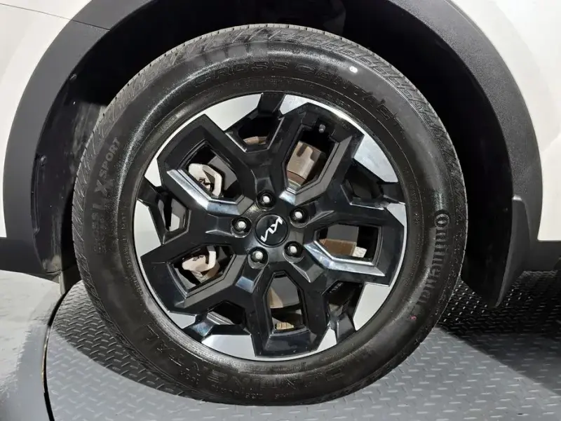 2023 Kia Sorento с пробегом 45 706 км