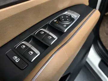 2023 Kia Sorento с пробегом 45 706 км