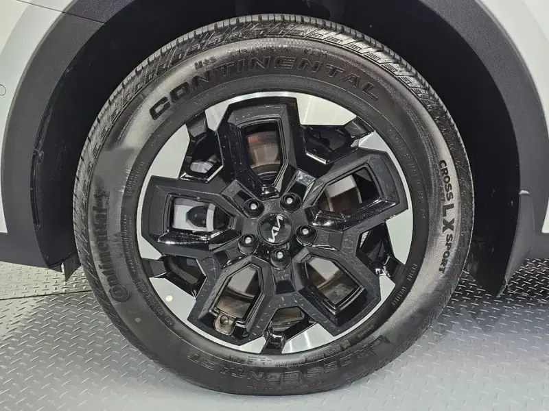 2025 Kia Sorento с пробегом 4 412 км