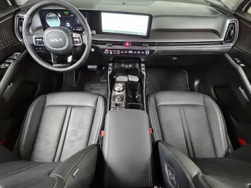 2025 Kia Sorento с пробегом 4 412 км