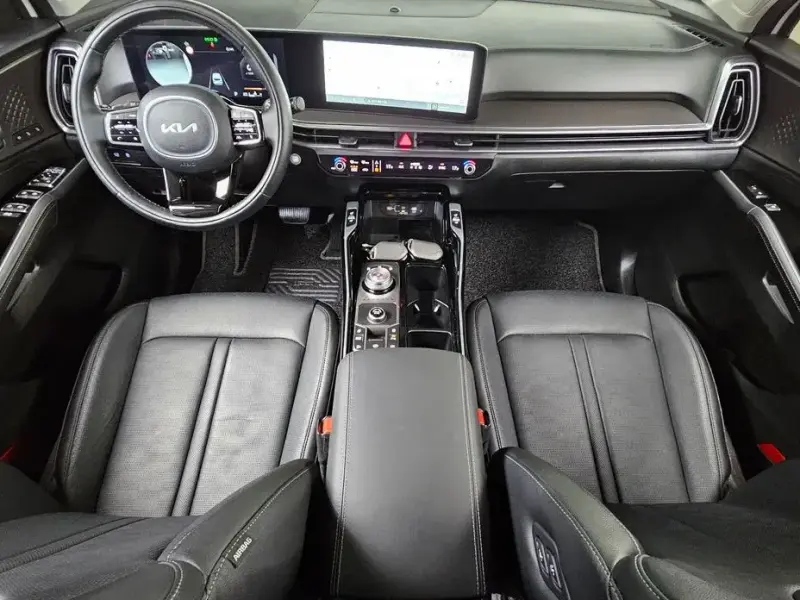 2025 Kia Sorento с пробегом 4 412 км
