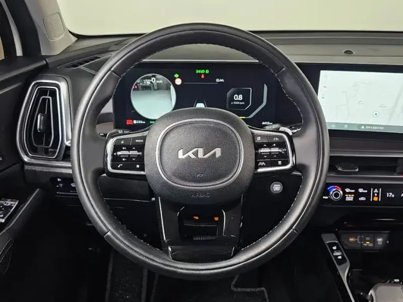 2025 Kia Sorento с пробегом 4 412 км