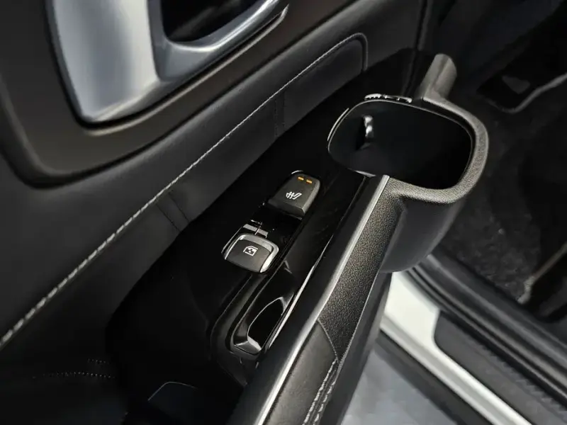 2025 Kia Sorento с пробегом 4 412 км