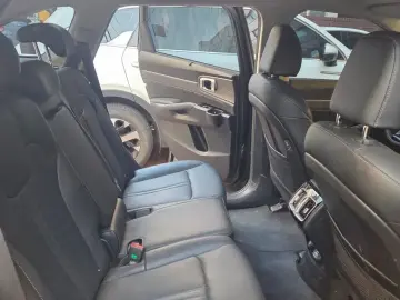 2025 Kia Sorento с пробегом 18 100 км