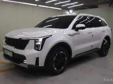 2025 Kia Sorento с пробегом 15 700 км