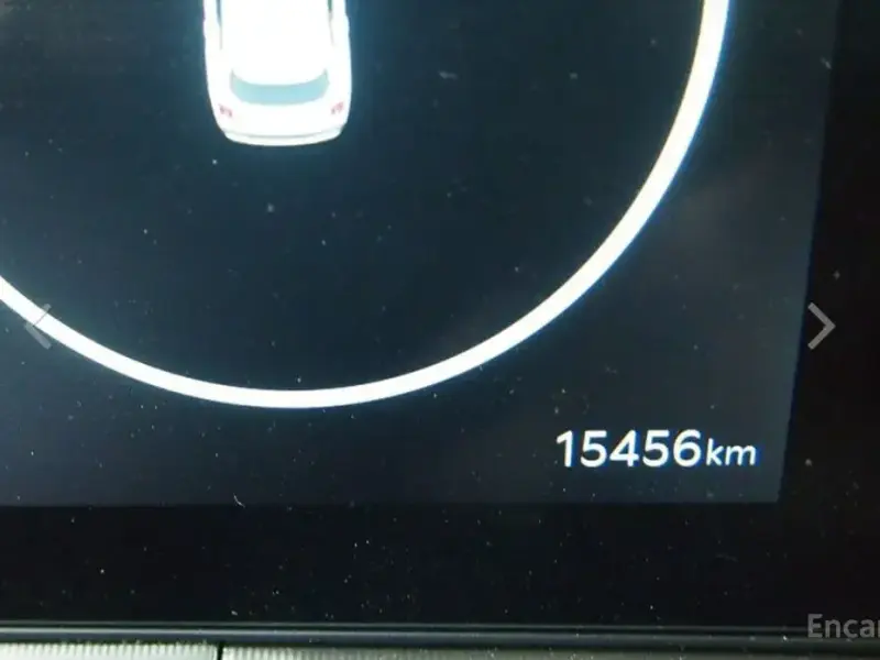 2025 Kia Sorento с пробегом 15 700 км
