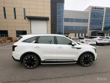 2024 Kia Sorento с пробегом 29 800 км