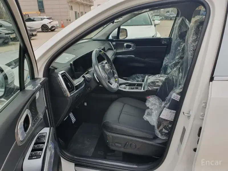 2024 Kia Sorento с пробегом 29 800 км