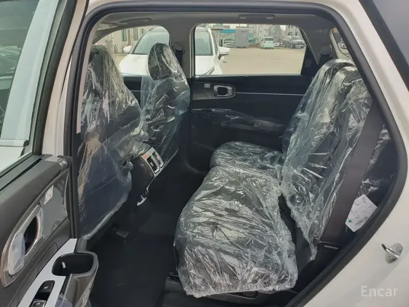 2024 Kia Sorento с пробегом 29 800 км