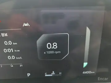 2026 Kia Sorento с пробегом 4 400 км