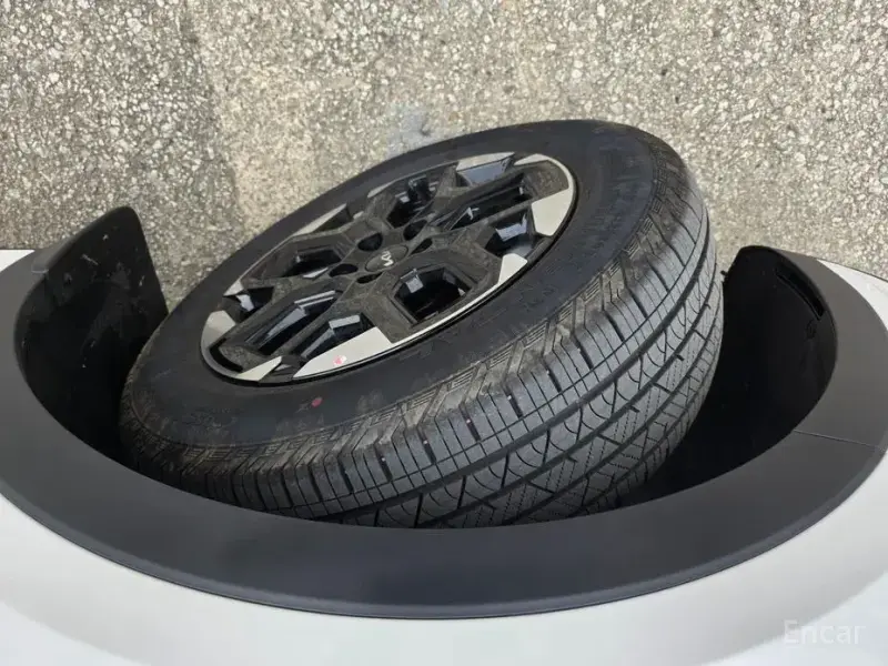 2026 Kia Sorento с пробегом 4 400 км