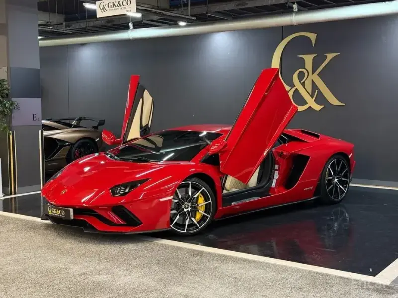 2019 Lamborghini Aventador с пробегом 11 300 км