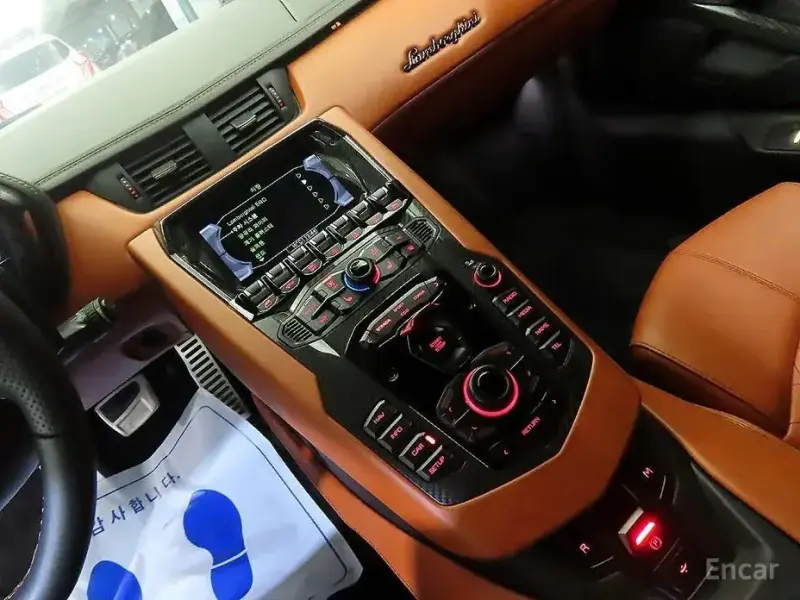 2018 Lamborghini Aventador с пробегом 10 052 км