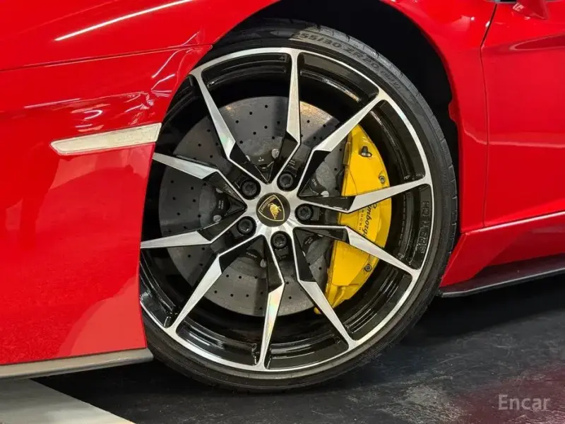 2019 Lamborghini Aventador с пробегом 11 300 км