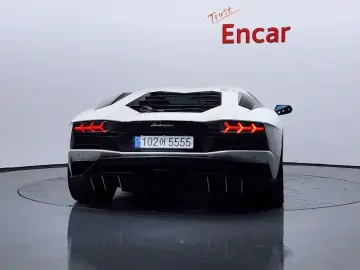 2018 Lamborghini Aventador с пробегом 10 127 км