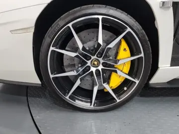2018 Lamborghini Aventador с пробегом 10 127 км