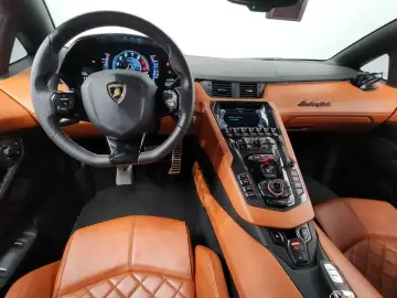 2018 Lamborghini Aventador с пробегом 10 127 км