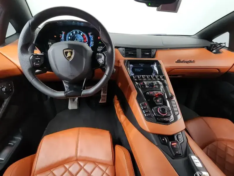 2018 Lamborghini Aventador с пробегом 10 127 км