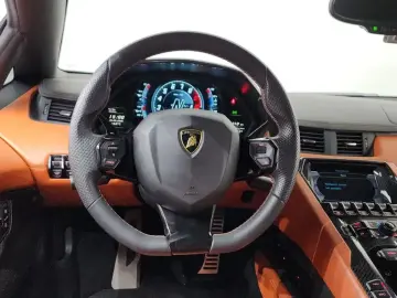 2018 Lamborghini Aventador с пробегом 10 127 км