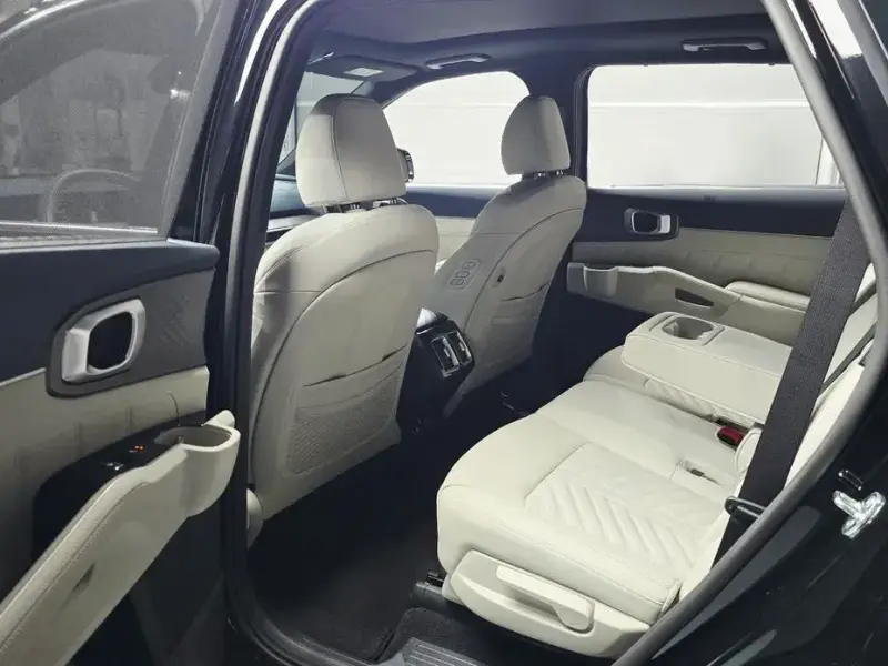 2026 Kia Sorento с пробегом 3 432 км