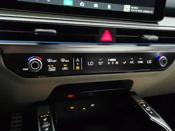 2026 Kia Sorento с пробегом 3 432 км