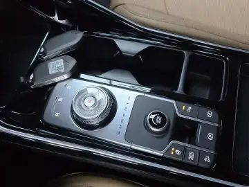 2024 Kia Sorento с пробегом 47 284 км