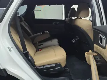 2024 Kia Sorento с пробегом 47 284 км