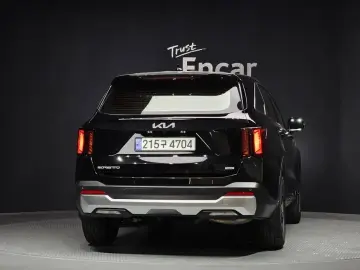 2023 Kia Sorento с пробегом 88 228 км