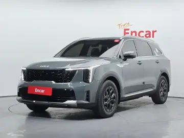 2023 Kia Sorento с пробегом 42 163 км