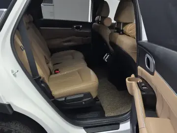 2024 Kia Sorento с пробегом 40 557 км