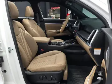 2024 Kia Sorento с пробегом 13 278 км