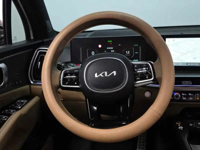 2024 Kia Sorento с пробегом 13 278 км