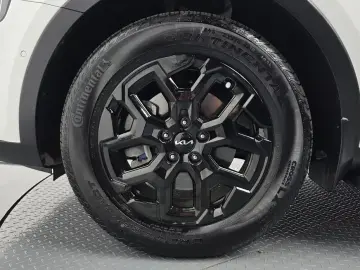 2024 Kia Sorento с пробегом 13 278 км