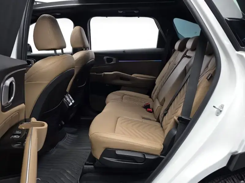 2024 Kia Sorento с пробегом 13 278 км