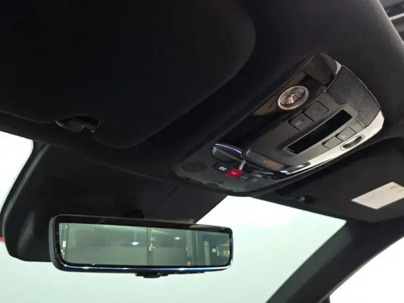 2024 Kia Sorento с пробегом 13 278 км
