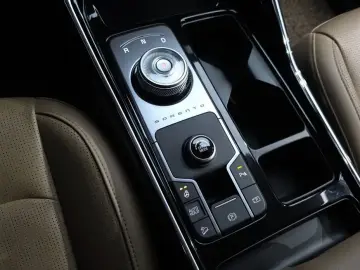 2023 Kia Sorento с пробегом 55 519 км