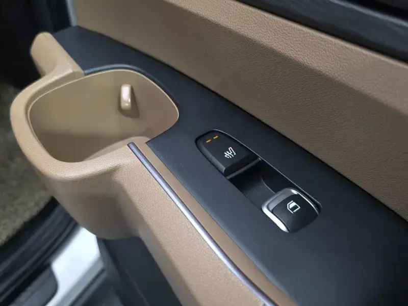 2023 Kia Sorento с пробегом 55 519 км